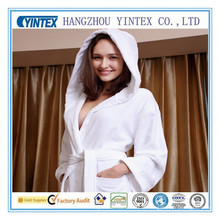 Women′s Microfiber Fleece Bathrobe